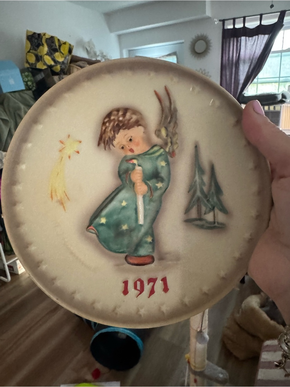 Goebel MJ Hummel porcelain 1971-1980( 10 plates)